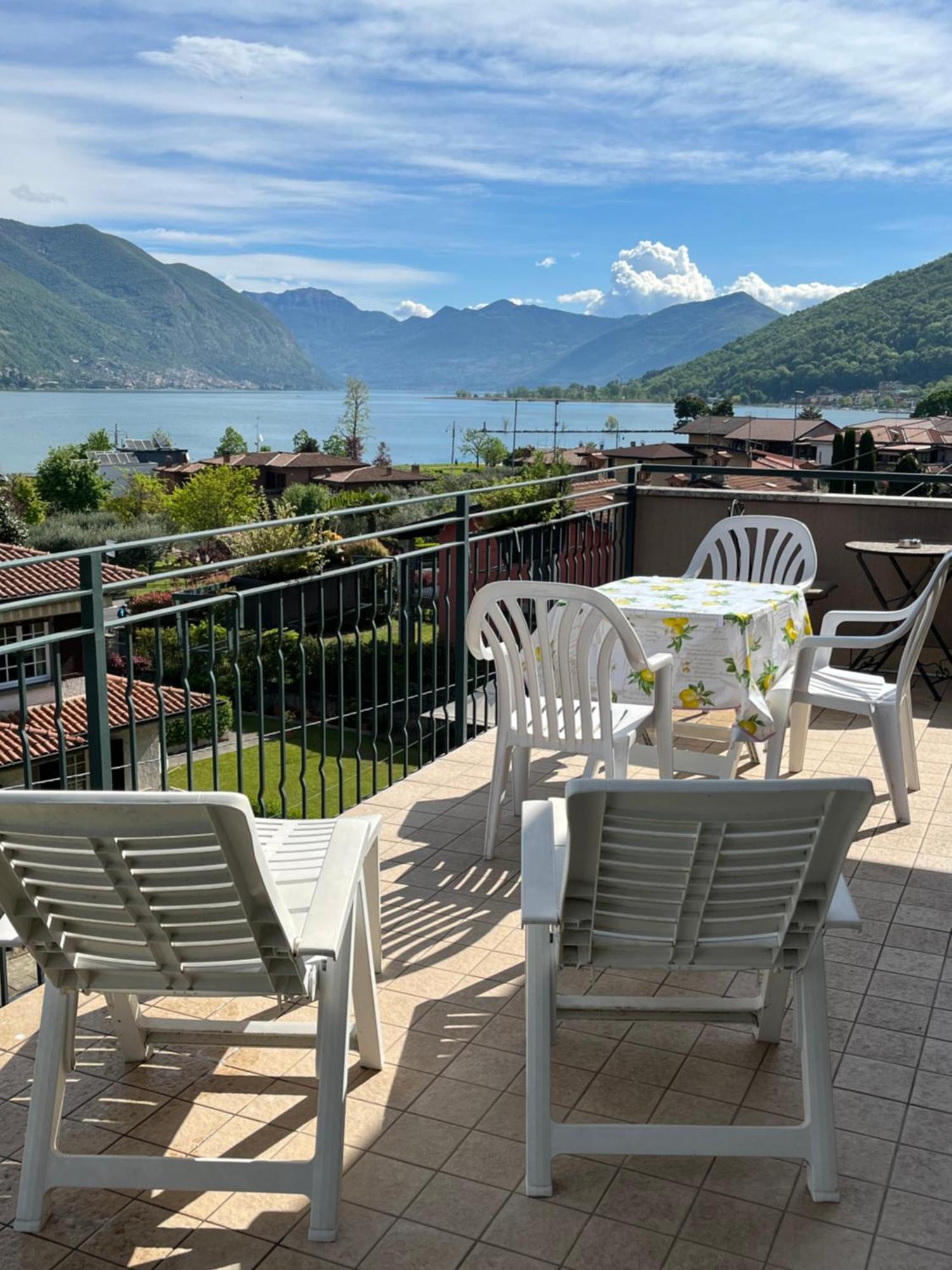 Lake View Terrace Paratico Exteriér fotografie